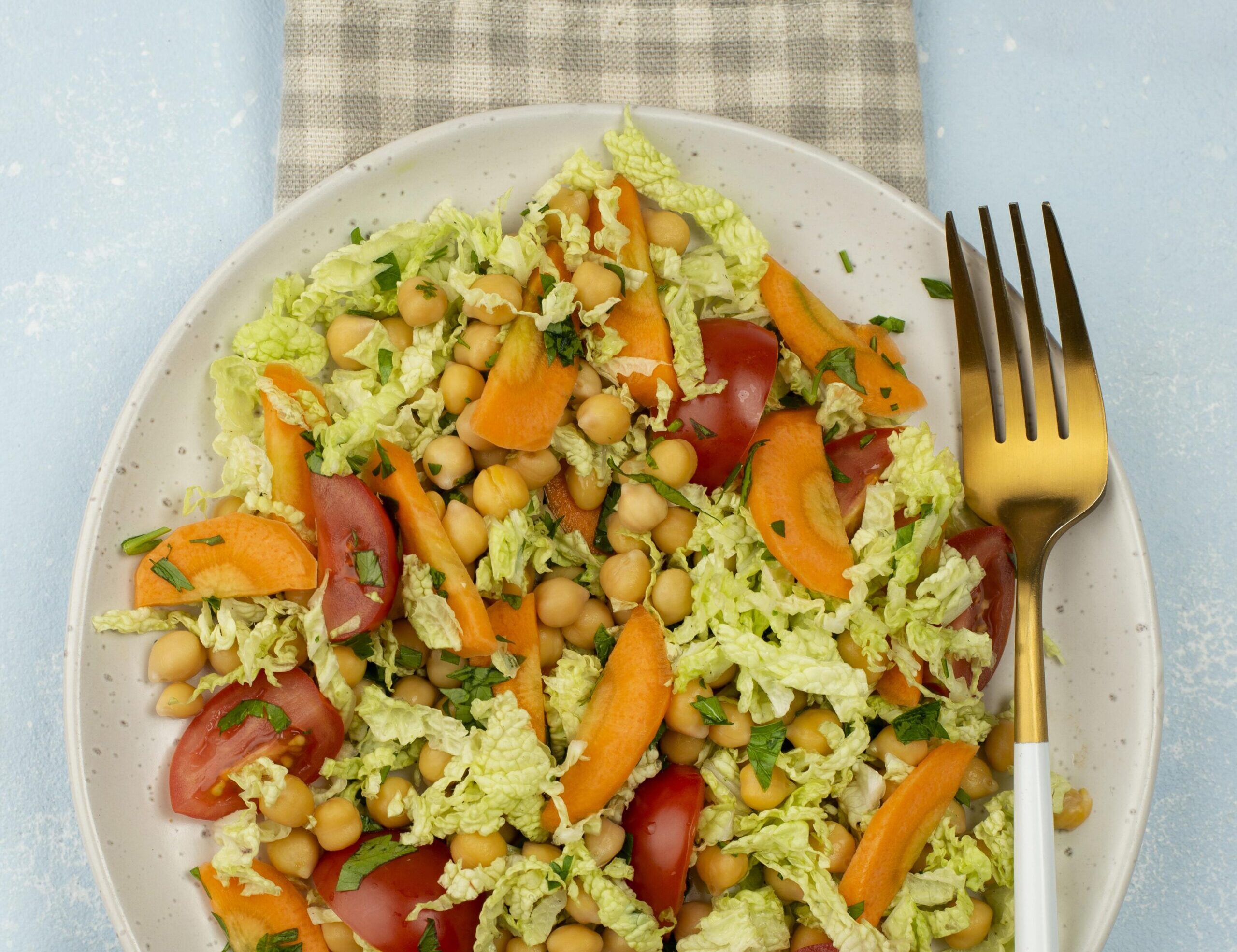 Hearty quinoa and chickpea salad - protein-packed vegan salad recipe